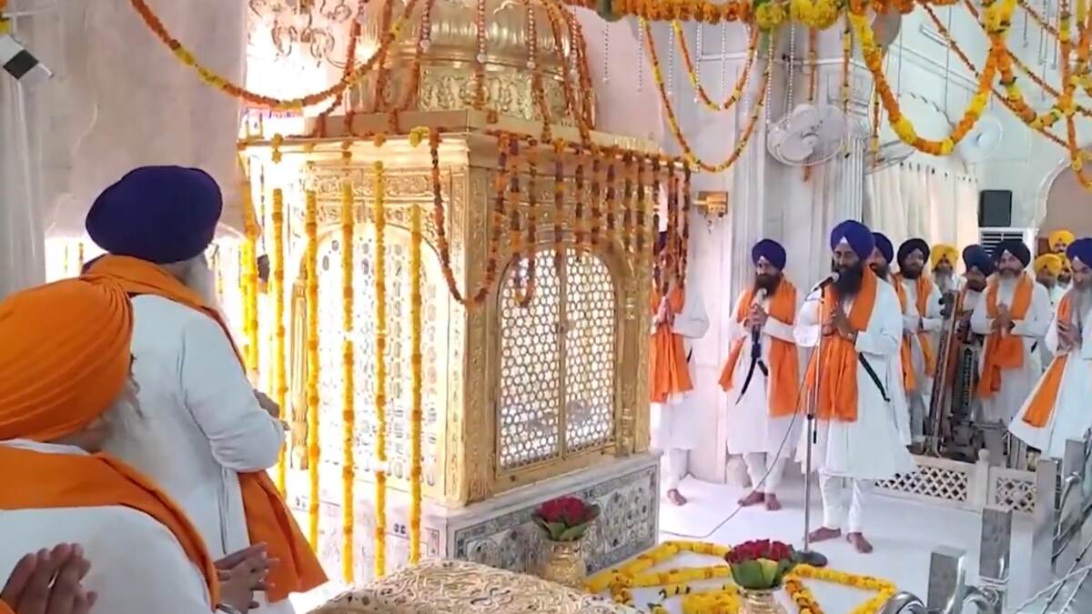 Amritsar: শ্রী অকাল তখত সাহেবের প্রতিষ্ঠা দিবস উদযাপনে হাজার হাজার ভক্তের সমাগম