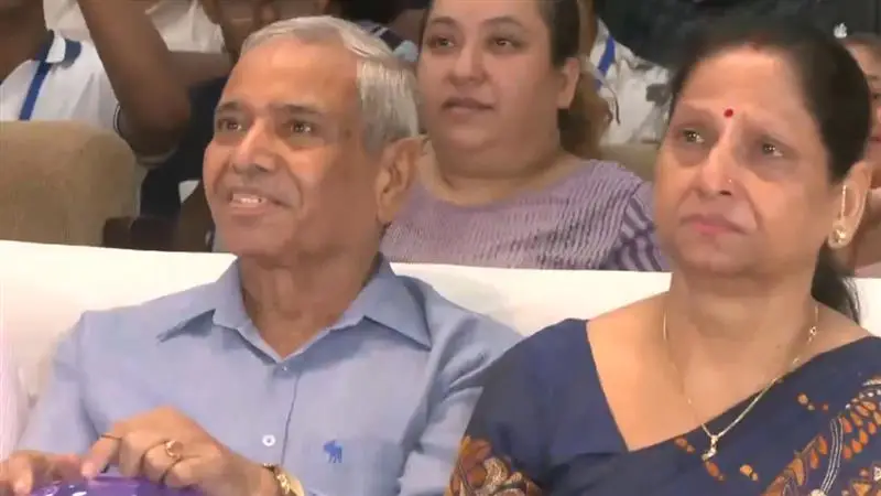 Indian Astronaut Shubhanshu Shukla: গৌরব বয়ে আনছে, ছেলের মহাকাশ যাত্রা নিয়ে জানালেন শুভাংশু শুক্লার বাবা; আমরা ভাষা হারিয়ে ফেলেছি বললেন মা