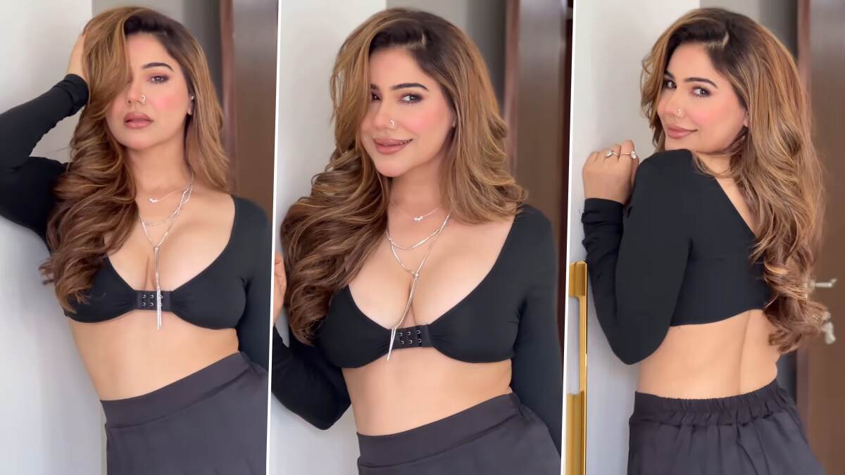 Kangna Sharma Sexy Video: কালো ব্রালেটে উষ্ণ অবতারে কঙ্গনা, নায়িকার বুকের ভাঁজে ডুবল নেটবাসী, দেখুন হট ভিডিও