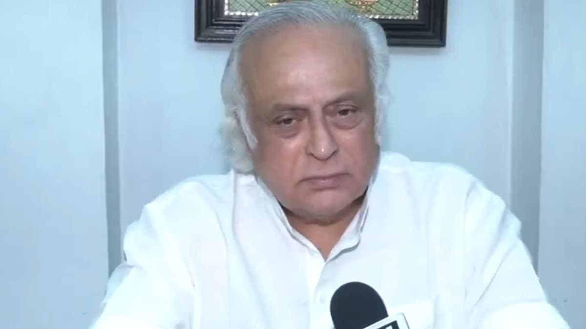 Jairam Ramesh: শুধু ইভিএম নয়, গোটা ভোটপ্রক্রিয়া নিয়ে আমাদের সন্দেহ রয়েছে, মন্তব্য জয়রাম রমেশের