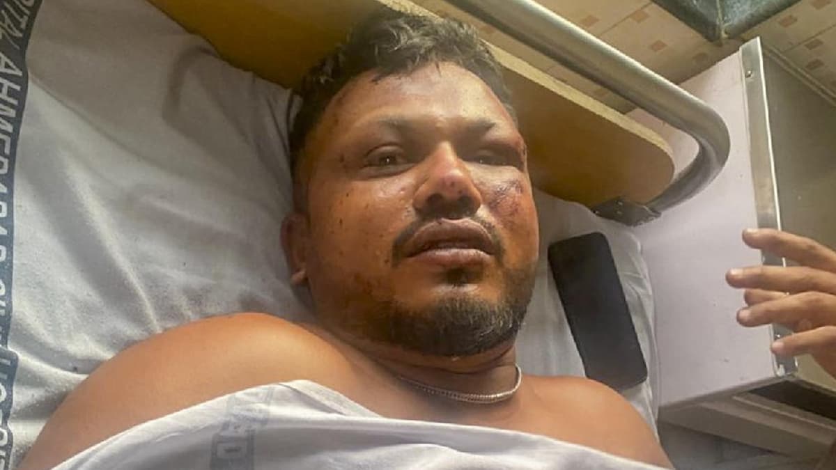 Vishwashkumar Ramesh The Sole Survivor of Air India Plane Crash: দুর্ঘটনাগ্রস্থ বিমান থেকে কীভাবে বেঁচে ফিরলেন রমেশ? কোন দরজা দিয়ে বেরিয়ে এলেন? জানুন একমাত্র জীবিত যাত্রীর ভয়াবহ অভিজ্ঞতা