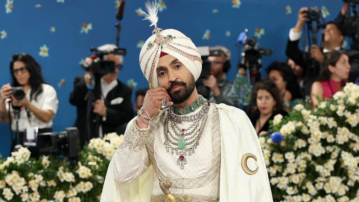 Diljit Dosanjh's Sardaar Ji 3: পাকিস্তানি অভিনেতাদের সঙ্গে অভিনয়, বিপাকে এবার দিলজিৎ দোসাঞ্জ