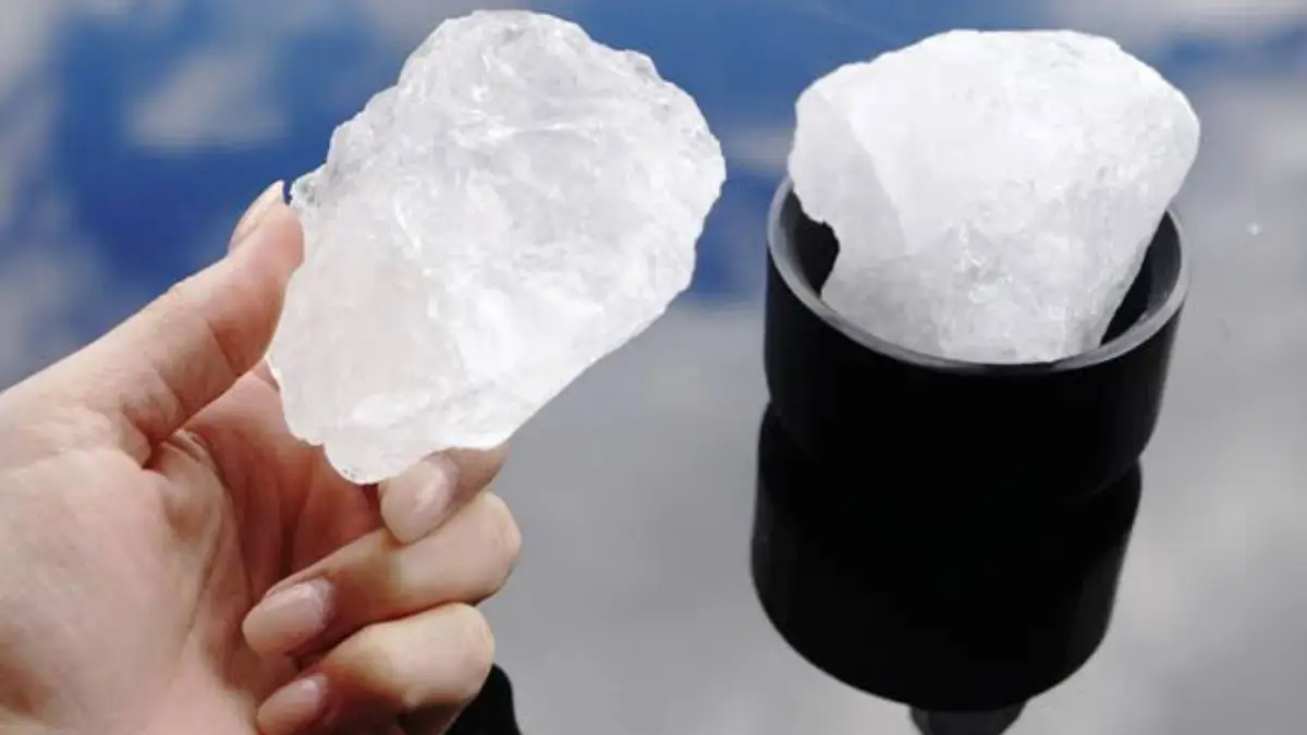 Alum Health Benefits: ফিটকিরিতে মুখ হবে চকচেকে। দূর হবে আরো অনেক রোগ।  জেনে নিন কীভাবে ফিটকিরি ব্যবহার করবেন