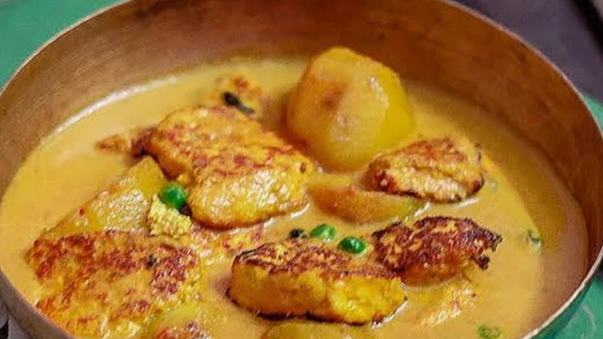 Chanar Dalna Recipe: নিরামিষ রান্নার অপূর্ব স্বাদ। ঘরে বানিয়ে ফেলুন ছানার ডালনা