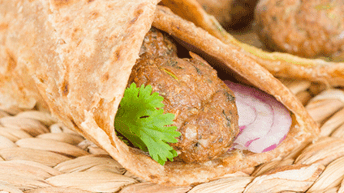 Soya chapati roll recipe: ঘরেই বানিয়ে ফেলুন প্রোটিন সমৃদ্ধ সোয়া চাপাটি রোল। দেখুন রেসিপি