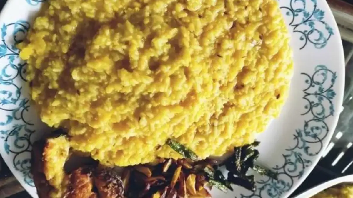 Jagannath Khichdi Bhog Recipe: জগন্নাথ দেবের খিচুড়ি ভোগ। খুব সহজে ঘরে বানিয়ে ফেলুন