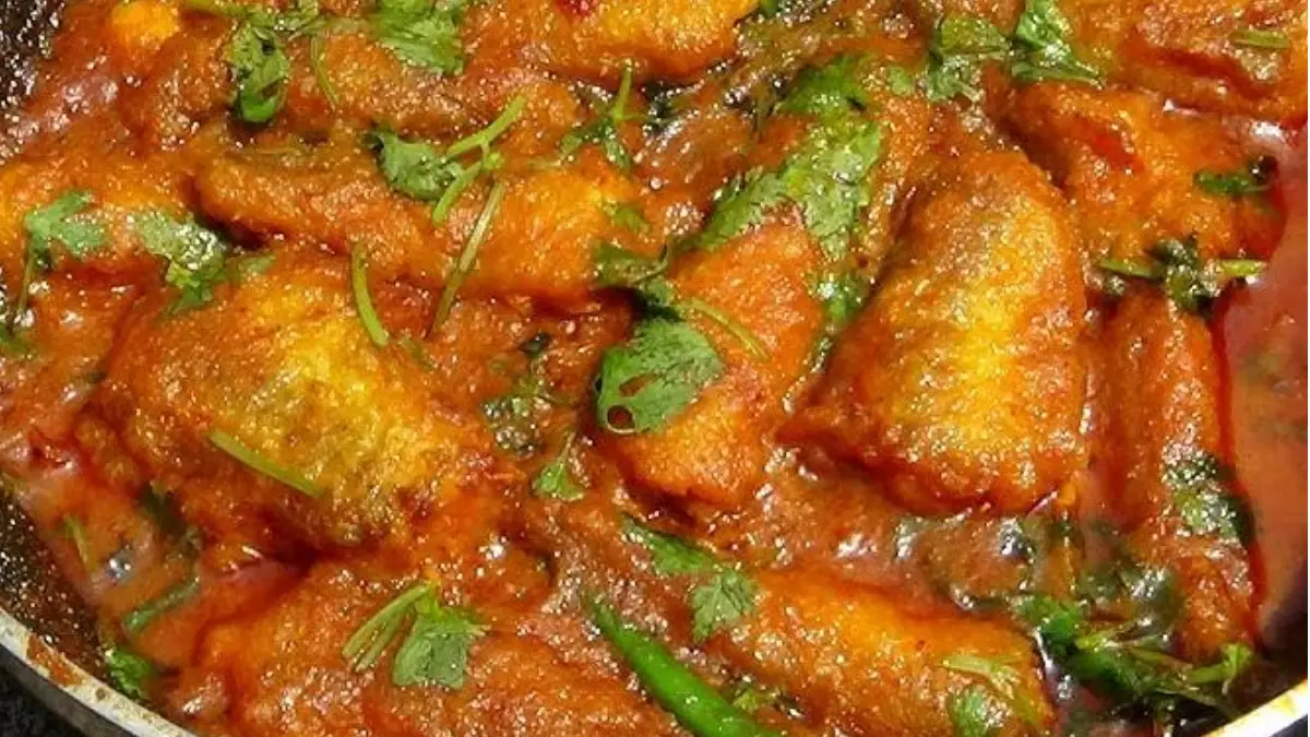 Lote macher kosha: মাংসকে হার মানাবে। লোটে মাছের কষা রান্না করুন। দেখুন রেসিপি