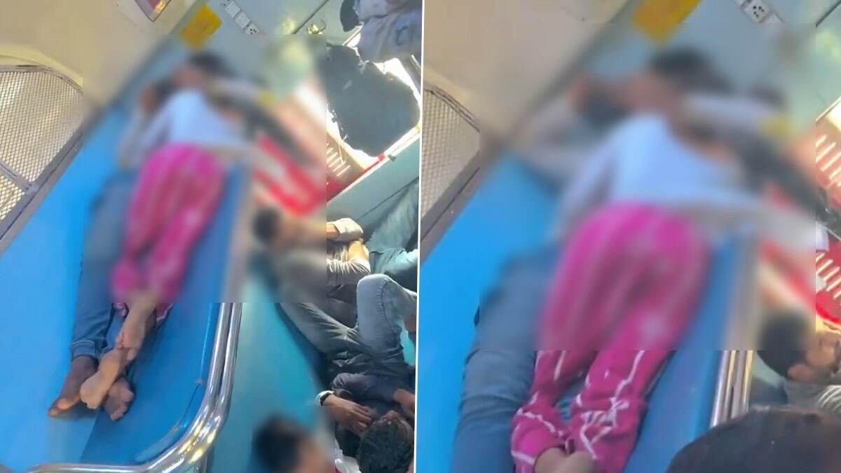 Viral Video: ট্রেনের কামরা ঘনিষ্ঠ যুগল, জড়িয়ে ধরে চলল অশ্লীলতা, ভাইরাল ভিডিয়ো