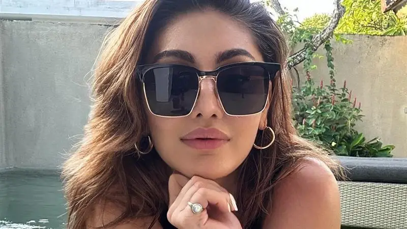 Shefali Jariwala: শেফালি জারিওয়ালার ঘর থেকে উদ্ধার বাক্স ভর্তি ওষুধ, মৃত্যুর কারণ খুঁজছে পুলিশ, দেখুন ভিডিয়ো