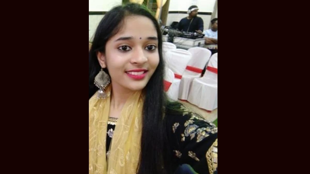 Mumbai Suicide Case: ক্লাস চলাকালীন কলেজের চারতলা থেকে ঝাঁপ,  আত্মঘাতী তৃতীয় বর্ষের পড়ুয়া