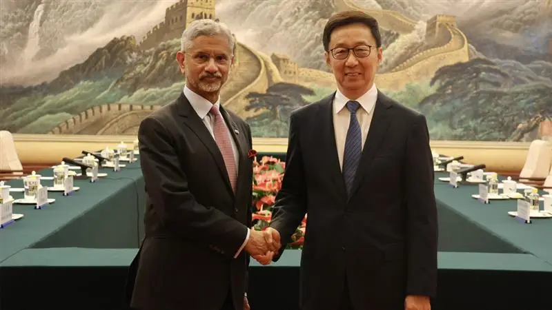 S Jaishankar Visit China: সাংহাই সহযোগিতা সংগঠনে বিদেশমন্ত্রীদের বৈঠকে যোগ দিতে  আজ থেকে দু দিনের চিন সফরে জয়শংকর