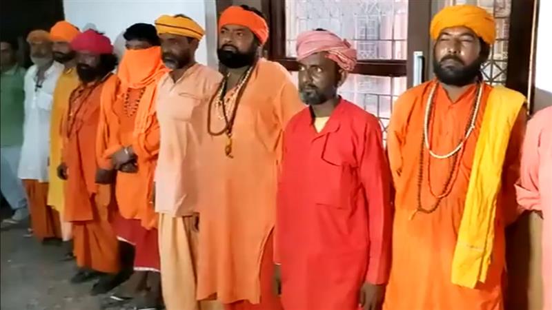 Operation Kalanemi Fake Sadhus: উত্তরাখণ্ডে পুলিশের বিশেষ অভিযানে গ্রেফতার ২৫ জন ভুয়ো সাধু, ছদ্মবেশ ধরে লুকিয়ে ছিলেন অপরাধী বাবারা