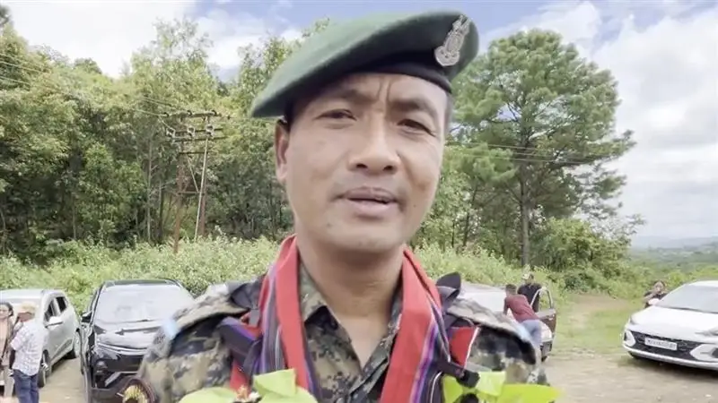 Shaurya Chakra Honour: শৌর্য চক্র সম্মান নিয়ে ঘরে ফিরলেন মণিপুরের গর্ব