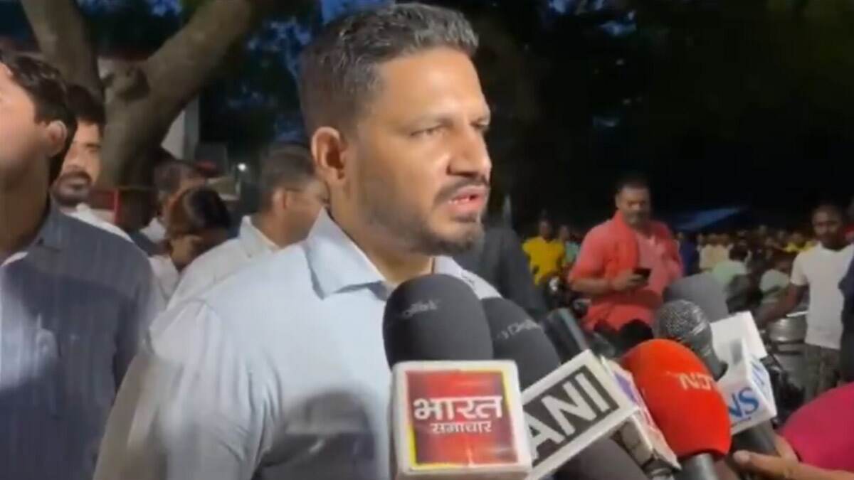 Stampede: আউসনেশ্বর মহাদেব মন্দিরে পদপিষ্ট হয়ে ১৯ জন আহত