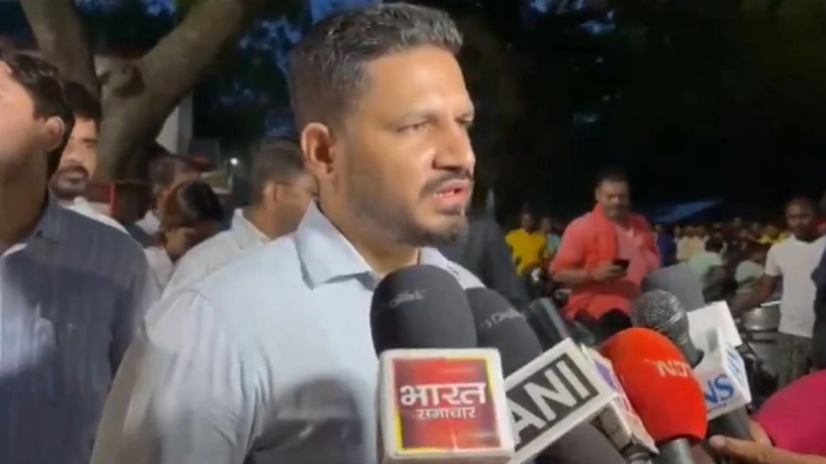 Stampede: আউসনেশ্বর মহাদেব মন্দিরে পদপিষ্ট হয়ে ১৯ জন আহত