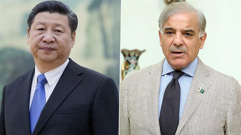 China-Pakistan: অর্থনৈতিক ভাবে ধুঁকতে থাকা পাকিস্তানকে ৩.৪ বিলিয়ন ডলার ঋণ দিচ্ছে চিন, জানাল রয়টার্স