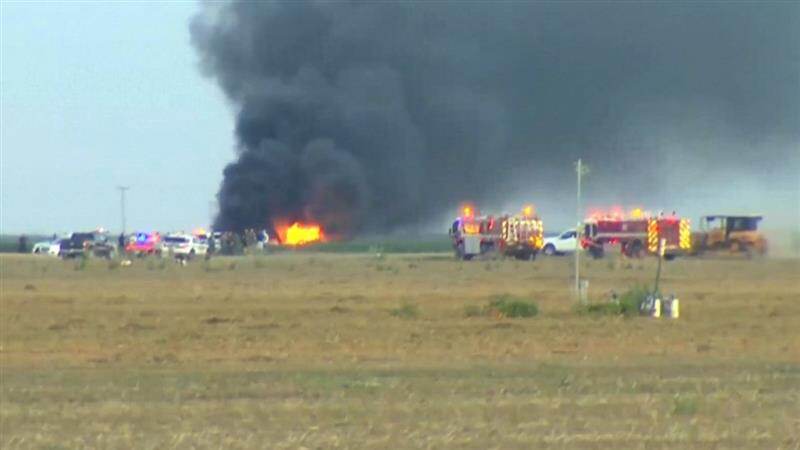 Fighter Jet Crashed In California: মধ্য ক্যালিফোর্নিয়ায় ভেঙে পড়ল মার্কিন নৌসেনার যুদ্ধবিমান, সুরক্ষিত পাইলট; জানাল নৌসেনার এয়ার স্টেশন
