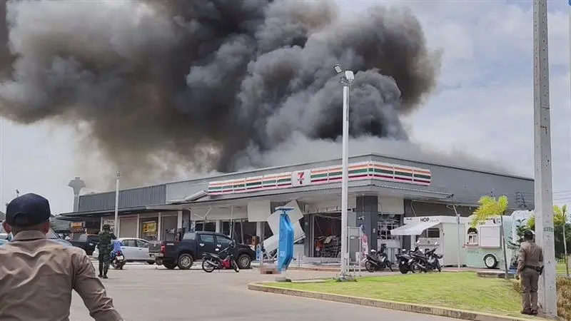 Cambodia and Thailand Ceasefire: পাঁচ দিনের ভয়ানক যুদ্ধের পর, অবশেষে সংঘর্ষবিরতি থাইল্যান্ড-কাম্বোডিয়ার, পিছনে কি সেই ট্রাম্প না অন্য কেউ