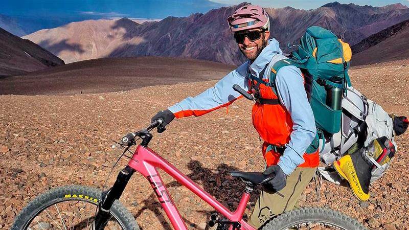 Andreas Tonelli Video: পর্বত চূড়ায় সাইকেল চালাতে গিয়ে পড়ে মৃত্যু, ভাইরাল বিপদজনক রাইডিংয়ের ভিডিও