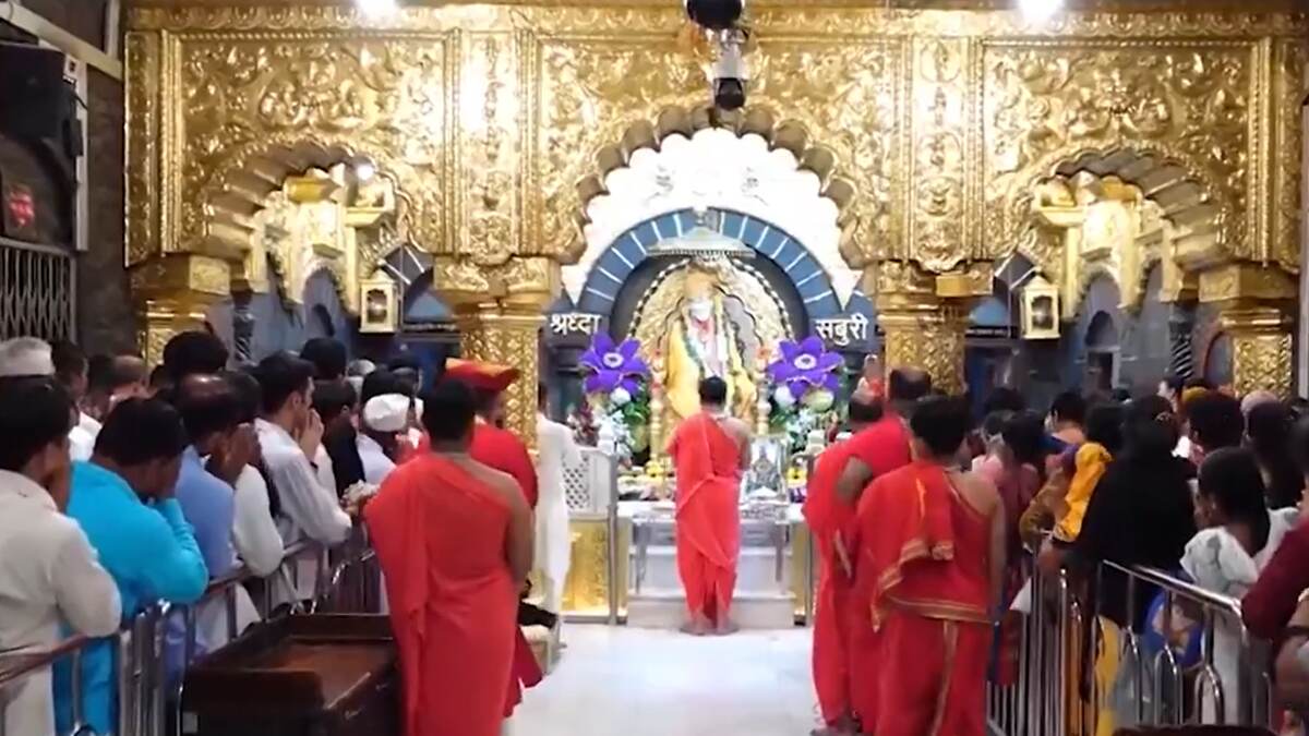 Sai Baba Temple: ফের নাশকতার হুমকি, ইমেল বোমা হামলার হুঁশিয়ারি দিতেই নজরদারি বাড়ল শিরডি সাই বাবার মন্দিরে