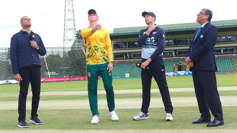 SA vs NZ Final, ZIM Tri-Series 2025 Toss Update: জিম্বাবয়ে ত্রিদেশীয় সিরিজের ফাইনালে টসে জিতে প্রথমে বল করবে দক্ষিণ আফ্রিকা