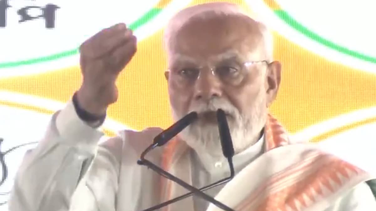 PM Narendra Modi: যে বাংলায় কাদম্বিনী গাঙ্গুলি জন্মেছেন, সেখানের হাসপাতালও মেয়েদের জন্য সুরক্ষিত নয়, আরজি করের ঘটনা নিয়ে সরব প্রধানমন্ত্রী মোদী