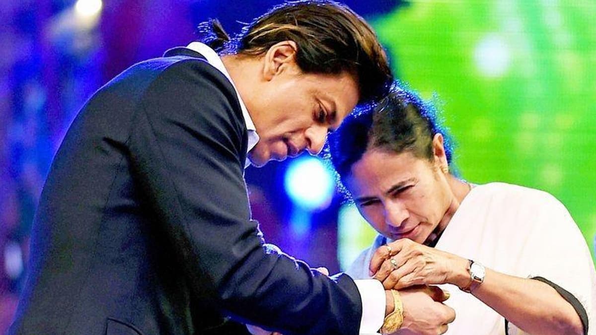 Shah Rukh Khan: শুটিংয়ের মাঝে চোট লেগে আহত শাহরুখ খান, উদ্বেগপ্রকাশ করলেন মুখ্যমন্ত্রী মমতা বন্দ্যোপাধ্যায়