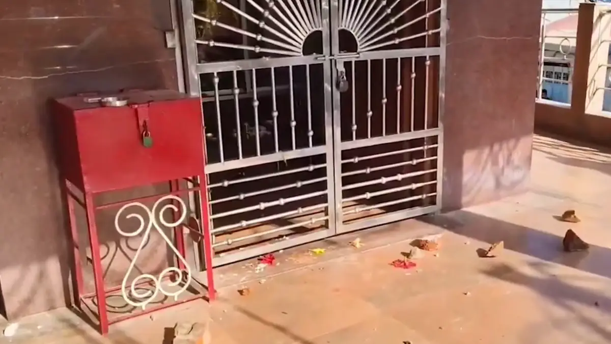 Katihar: বিহারে মহরমের মিছিলে ছড়াল উত্তেজনা, মন্দির লক্ষ্য করে ছোড়া হল পাথর, স্থানীয় প্রশাসনের হস্তক্ষেপে পরিস্থিতি নিয়ন্ত্রণে