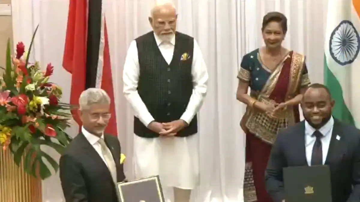 PM Narendra Modi: ত্রিনিদাদ অ্যান্ড টোবাগোতে গিয়েও নরেন্দ্র মোদী নজরে পাটনা, সেদেশের প্রধানমন্ত্রীকে বললেন ‘বিহার কি বেটি’