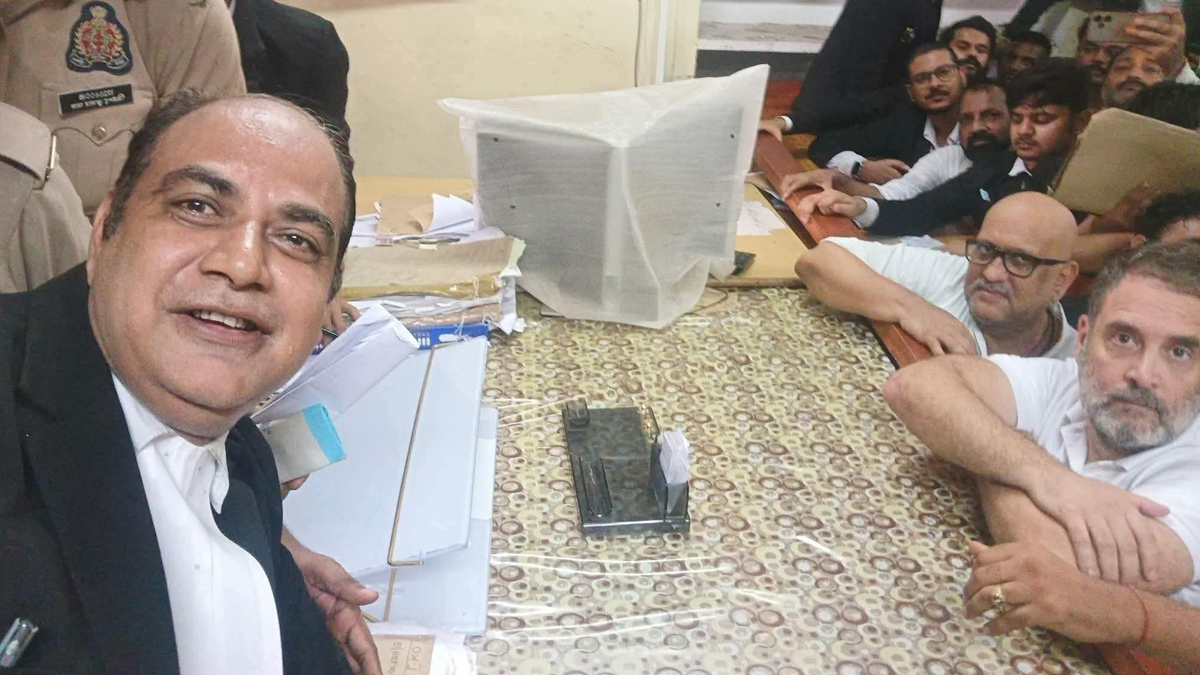Fact Check Amit Malviya's Claim: আদালতের বিচারপতি কি সত্যি রাহুল গান্ধীর সঙ্গে সেলফি তুলছেন? বিজেপির অমিত মালব্যর ছবি পোস্টটা কি সত্য়ি, দেখুন ফ্যাক্ট চেক