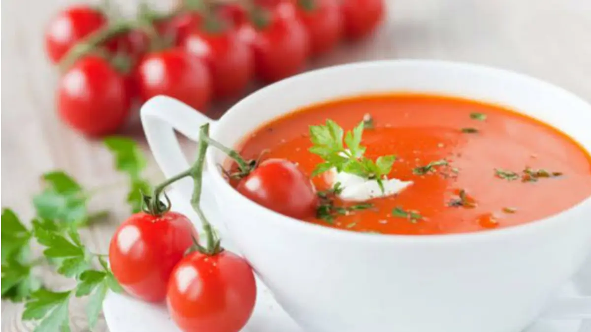 Make Tomato Soup at Home:  টমেটো স্যুপ তৈরি করুন ঘরেই । সহজ রেসিপিতে পেয়ে যান রেস্তোরাঁর স্বাদ