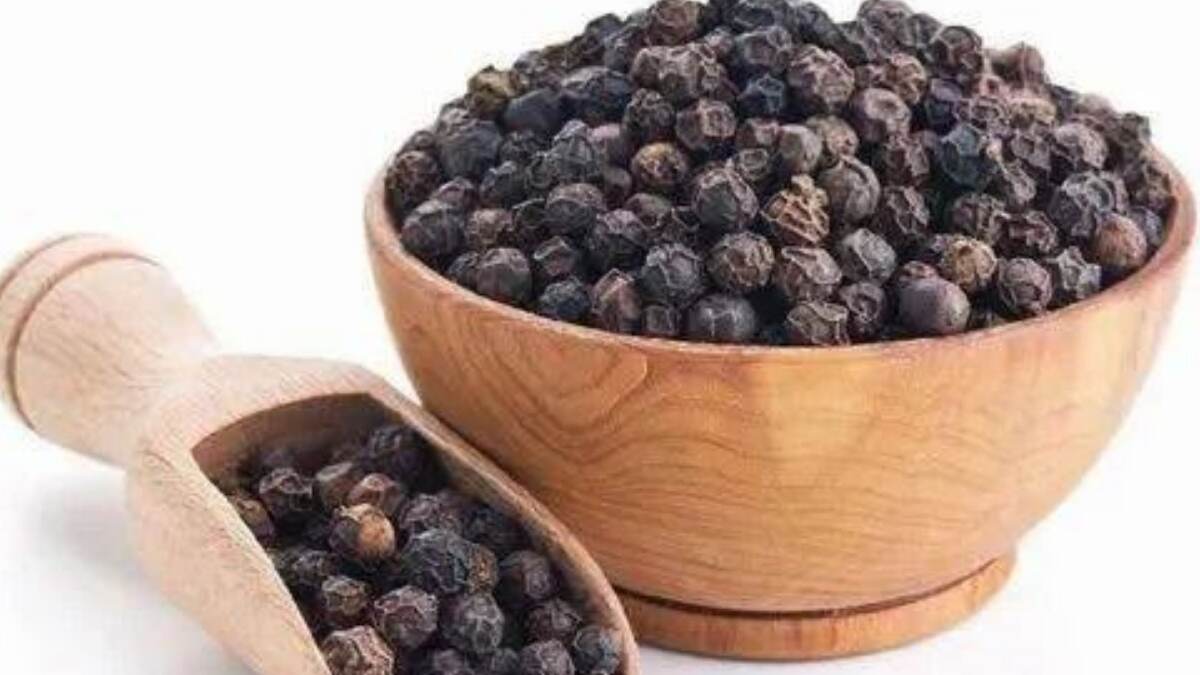 This Kitchen Spice Helps Relieve Cold, Cough,Congestion: ঠাণ্ডা লাগা, কাশি, কফ, গলা ব্যাথা হবে দূর। রান্না ঘরের এই উপকরণকে অবহেলা করবেন না