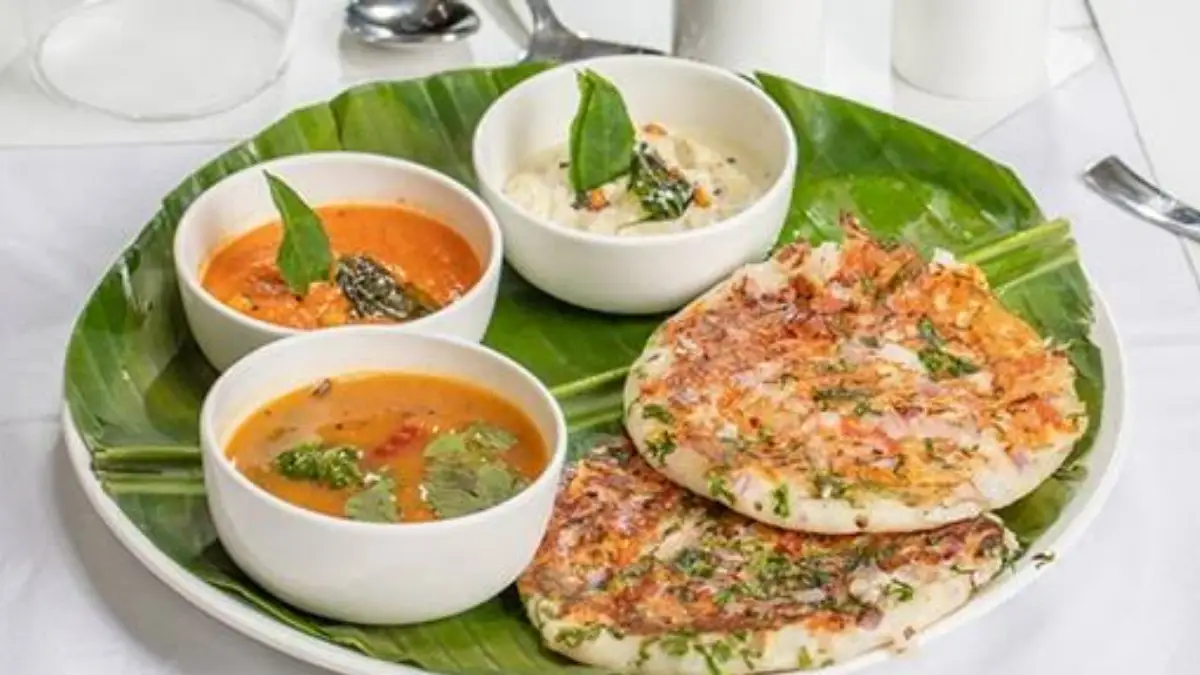 Easy Masala Uttapam Recipe: আপনি দক্ষিণী স্টাইলে ঘরেই বানাতে পারেন মশলা উত্তাপম।  দেখুন সহজ রেসিপি