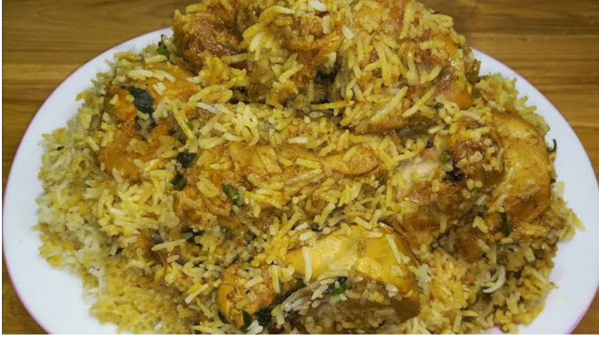 Hyderabadi Biryani Recipe: অপূর্ব স্বাদের হায়দ্রাবাদি বিরিয়ানি। রেস্টুরেন্ট নয়, ঘরেই বানিয়ে ফেলুন