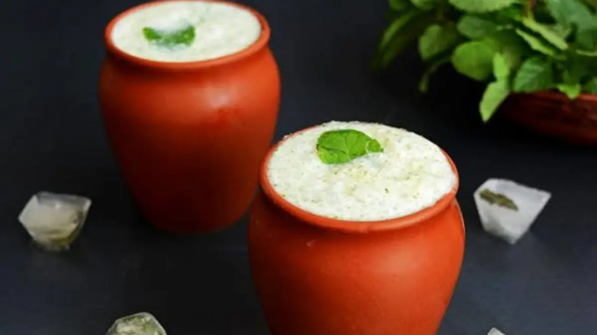 How to Make Refreshing Buttermilk (Ghol) at Home:  ঘোল বিরাট উপকার করে গরমে । জেনে নিন ঘরে কীভাবে সহজেই তৈরি করবেন