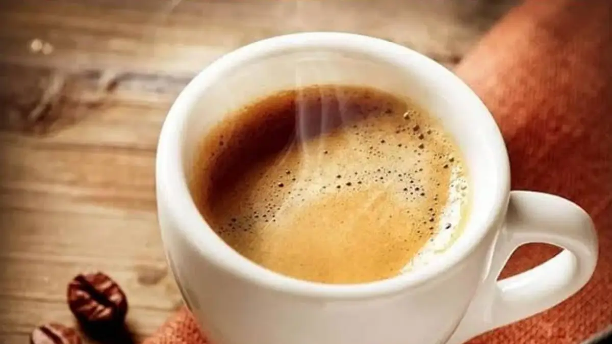 Dangers of Drinking Too Much Coffee: অতিরিক্ত কফি খাচ্ছেন ? সাবধান! শরীরে হতে পারে ক্ষতি। জেনে নিন বিস্তারিত