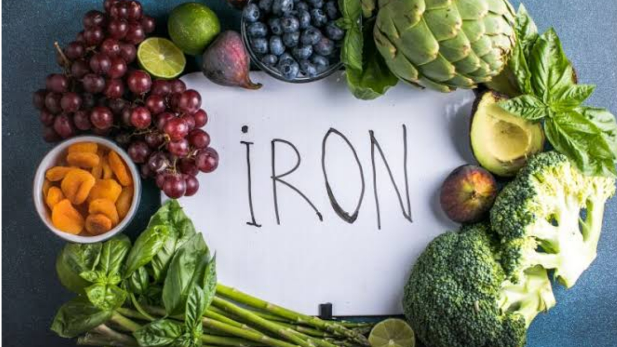 Foods to Overcome Iron Deficiency: শরীরে আয়রনের ঘাটতি? নিয়মিত এই খাবারগুলি খাদ্য তালিকায় রাখুন। উপকার পাবেন