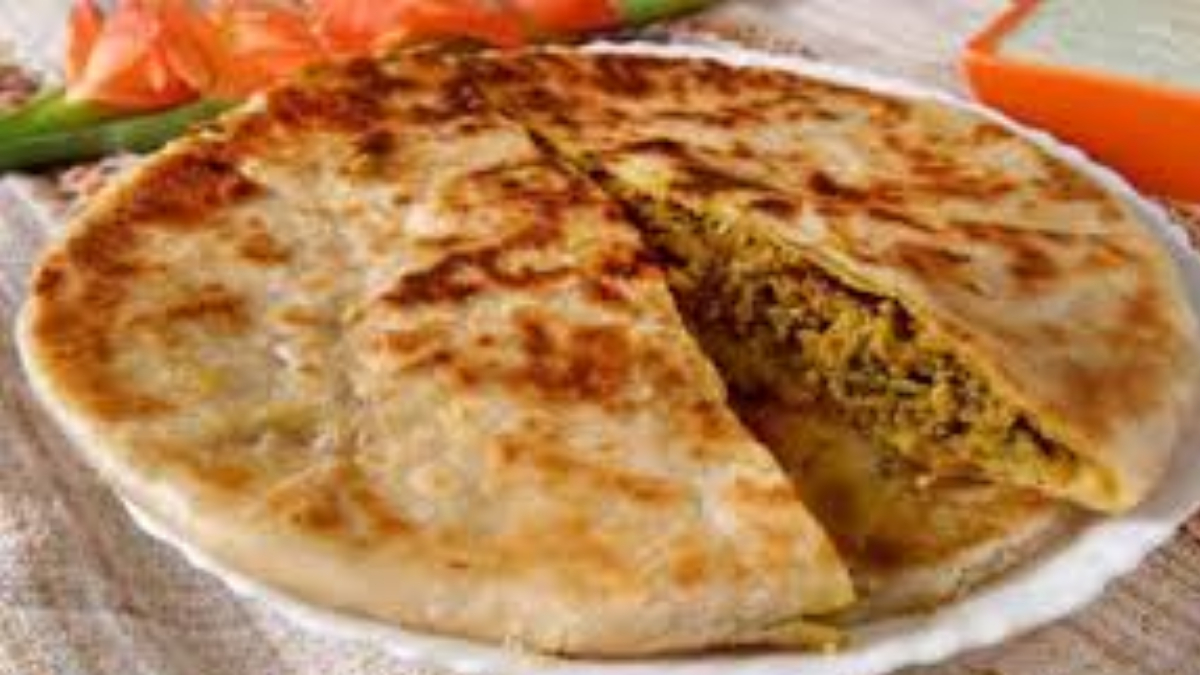 Chicken Paratha Recipe: চিকেন পরোটা রেসিপি: একবার খেলেই অন্য পরোটা ভুলে যাবেন