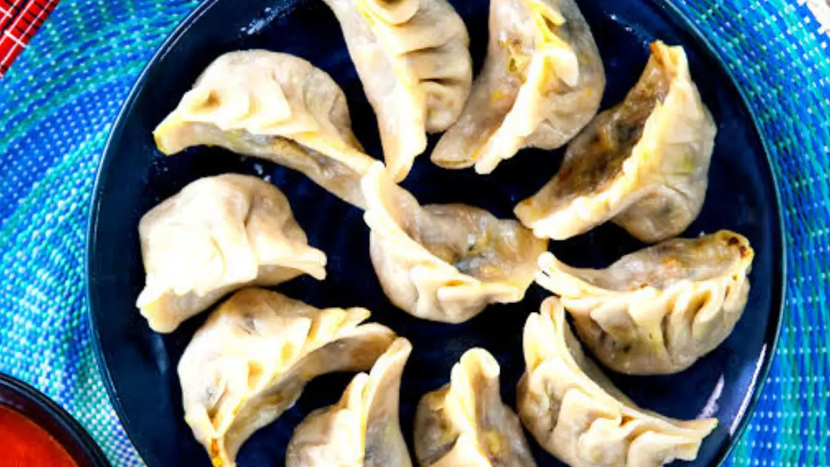 Mushroom Momo Recipe মাশরুম মোমো তৈরি করে ফেলুন সহজেই। দেখে নিন পদ্ধতি