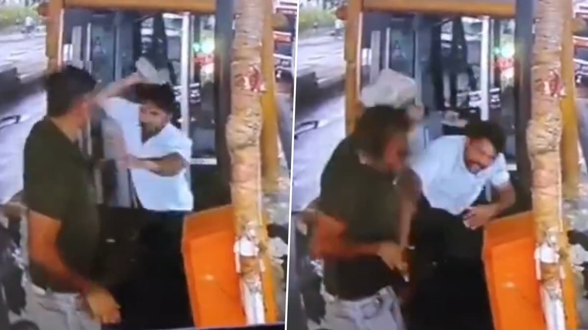 Viral Video: টোল প্লাজ়ায় দাঁড়িয়ে যুবককে বেধড়ক মারধর, নির্মম ভিডিয়ো ভাইরাল