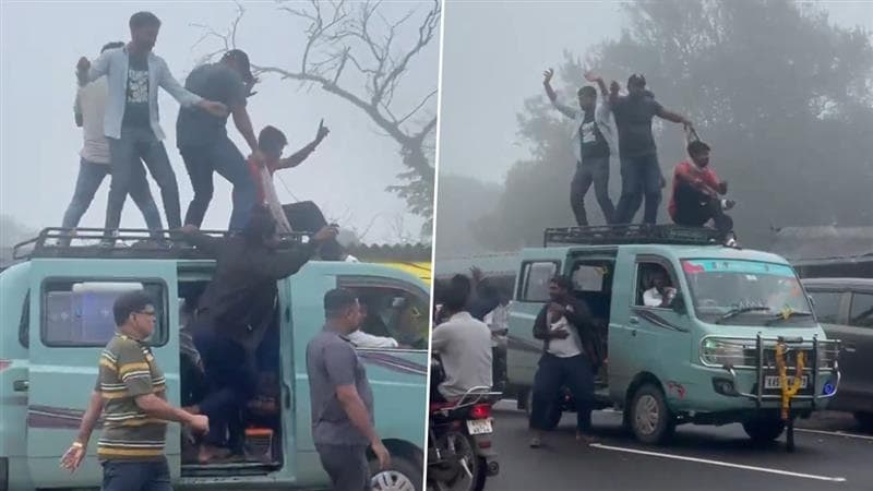 Viral Video: গাড়ির দরজা খুলে ছাদের উপর ধুমধাড়াকা নাচ, যুবকদের 'অসভ্যতামির' কীর্তি ভাইরাল