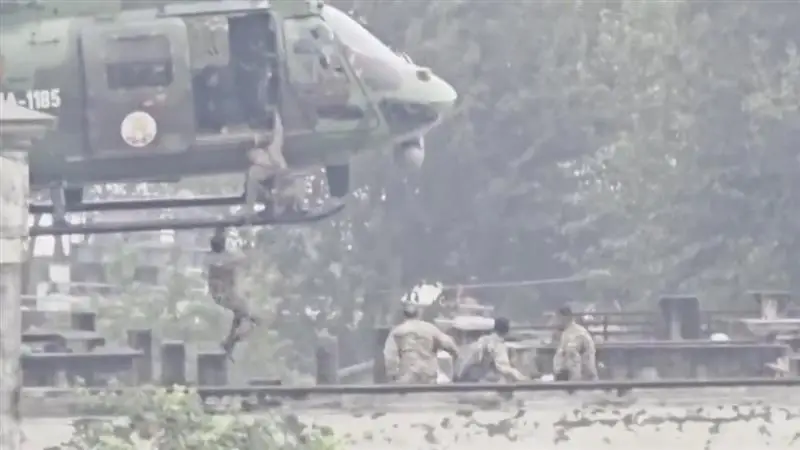 Jammu & Kashmir: জম্মু ও কাশ্মীরে ভয়াবহ বন্যায় সিআরপিএফ ক্যাম্প ক্ষতিগ্রস্ত, সরিয়ে নেওয়া হল ২২ জন জওয়ানকে