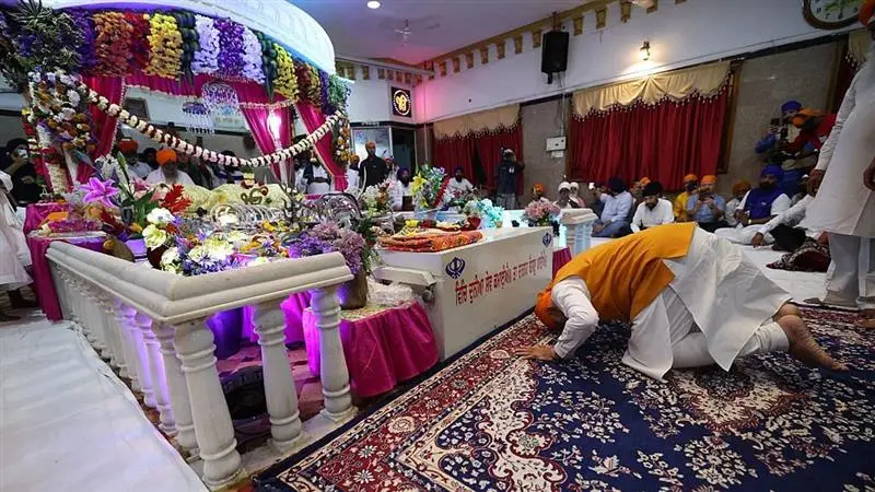 Parkash Purab Of Sri Guru Granth Sahib: শ্রী গুরু গ্রন্থ সাহেবের প্রকাশ পরবে দেশবাসীকে শুভেচ্ছা জানালেন প্রধানমন্ত্রী নরেন্দ্র মোদী (দেখুন পোস্ট)