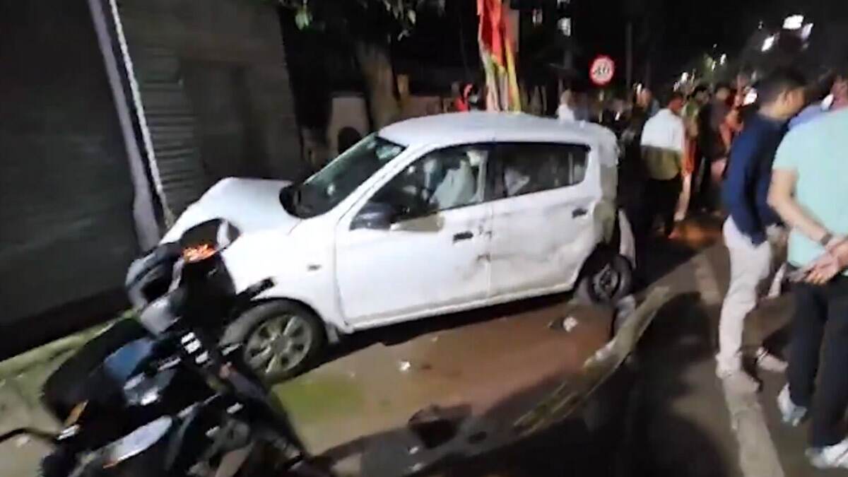 Ranchi Road Accident: রাঁচিতে দুই গাড়ির সংঘর্ষে ভয়াবহ দুর্ঘটনা, মৃত্যু একাধিক বাইক আরোহীদের, আহতরা ভর্তি হাসপাতালে