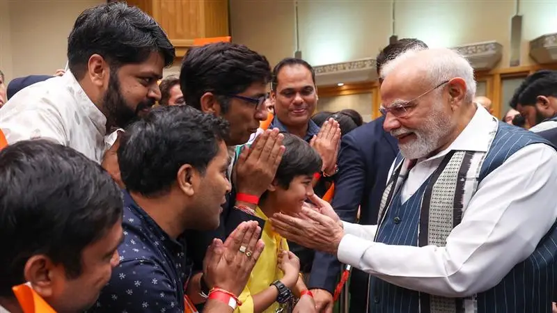 PM Modi Met Indian Community In Tokyo: টোকিওতে ভারতীয় সম্প্রদায়ের সঙ্গে সাক্ষাতে মুগ্ধ প্রধানমন্ত্রী মোদী, এক্স পোস্টে দিলেন শুভেচ্ছা বার্তা