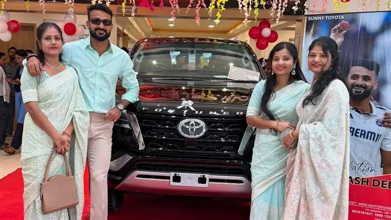 Akash Deep: নতুন গাড়ি কিনে বিপাকে ভারতীয় পেসার আকাশ দীপ