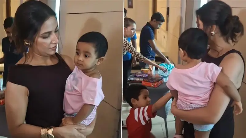 Subhasree's sweet video: ইয়ানিনি চবিতি-মেয়ের আধো আধো গলায় নিজের নাম বলার চেষ্টা, শুভশ্রী শেয়ার করলেন সেই মিষ্টি ভিডিও