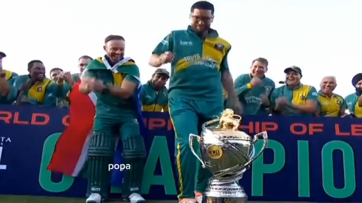 SA Champions vs PAK Champions, WCL Final 2025: এ বি ডি ভিলিয়ার্সের সেঞ্চুরি! পাকিস্তানকে হারিয়ে লেজেন্ডস লিগের শিরোপা জিতল দক্ষিণ আফ্রিকা