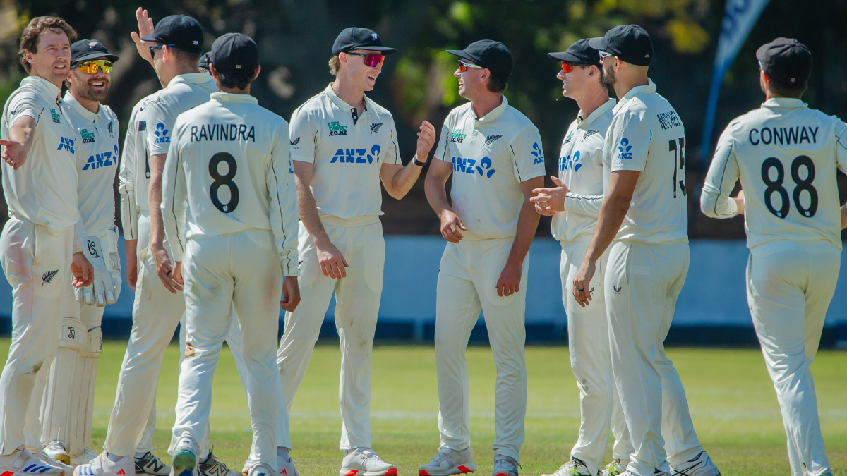 ZIM vs NZ 2nd Test Live Scorecard: ফের চলল ম্যাট হেনরির জাদু, কিউই পেসে ১২৫ অলআউট জিম্বাবয়ে