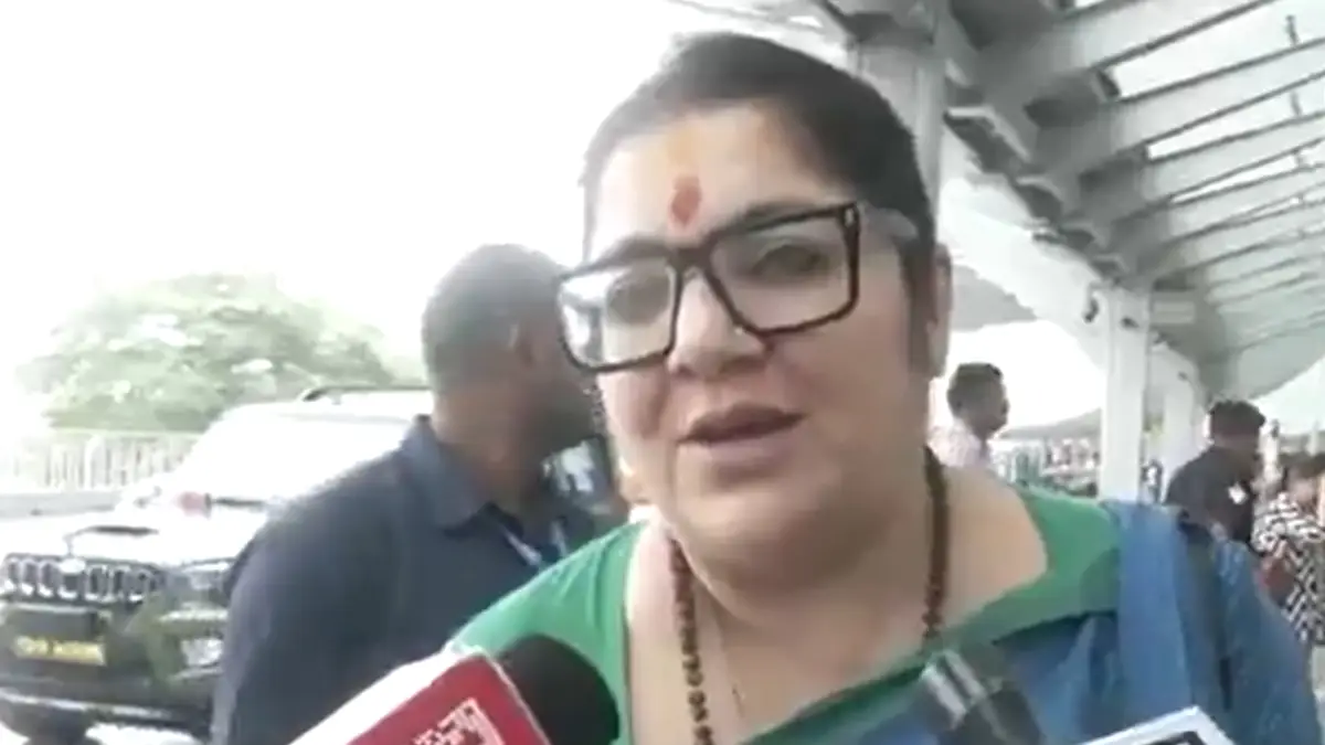 Locket Chatterjee: মুখ্যমন্ত্রী নিজেকে বাঁচানোর জন্য সংশোধনী বিলের বিরোধীতা করছেন, মন্তব্য লকেট চট্টোপাধ্যায়ের